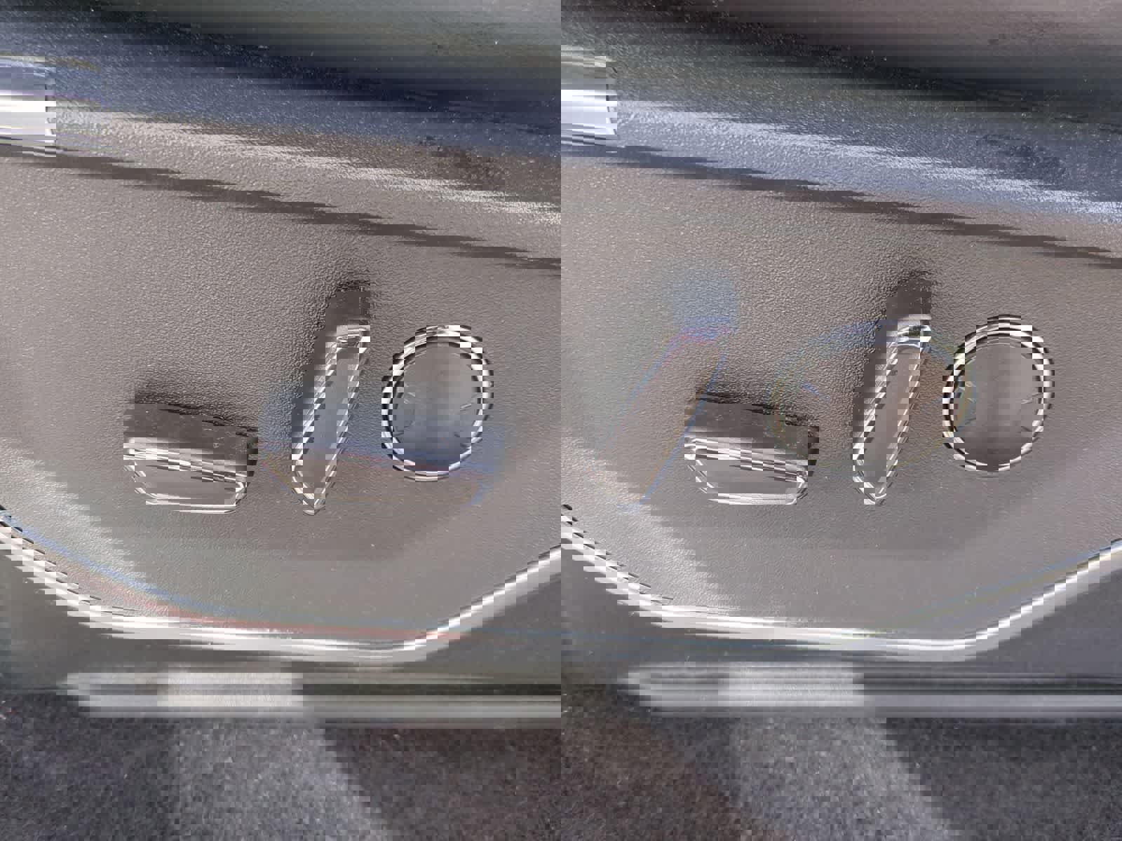 Certified 2024 Ford F150 Raptor image 17