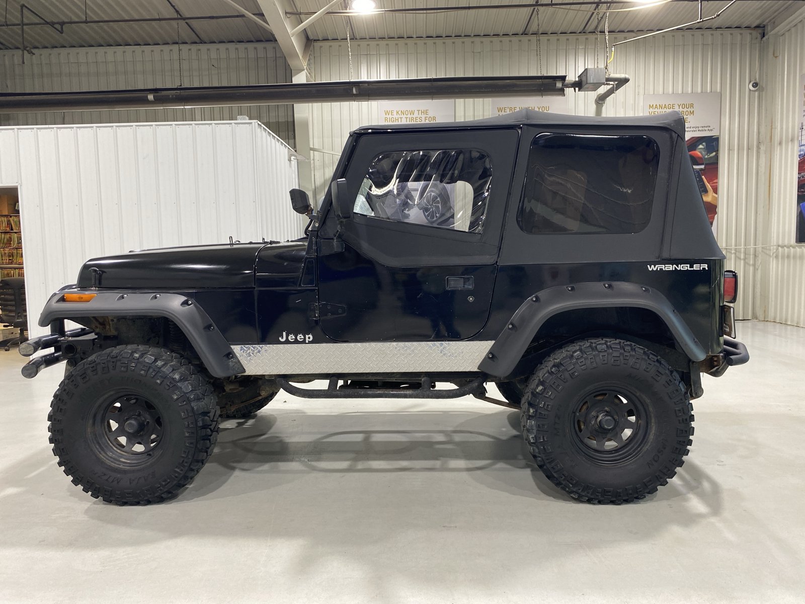 Used 1992 Jeep Wrangler S AWD/4WD image 4