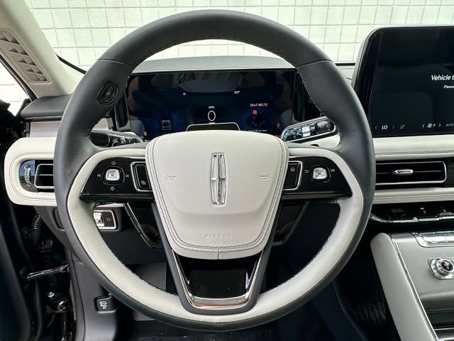 New 2026 Lincoln Aviator AWD image 9