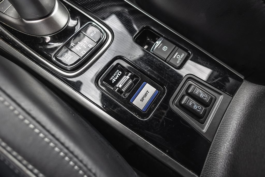 Used 2022 Mitsubishi Outlander GT AWD/4WD image 16