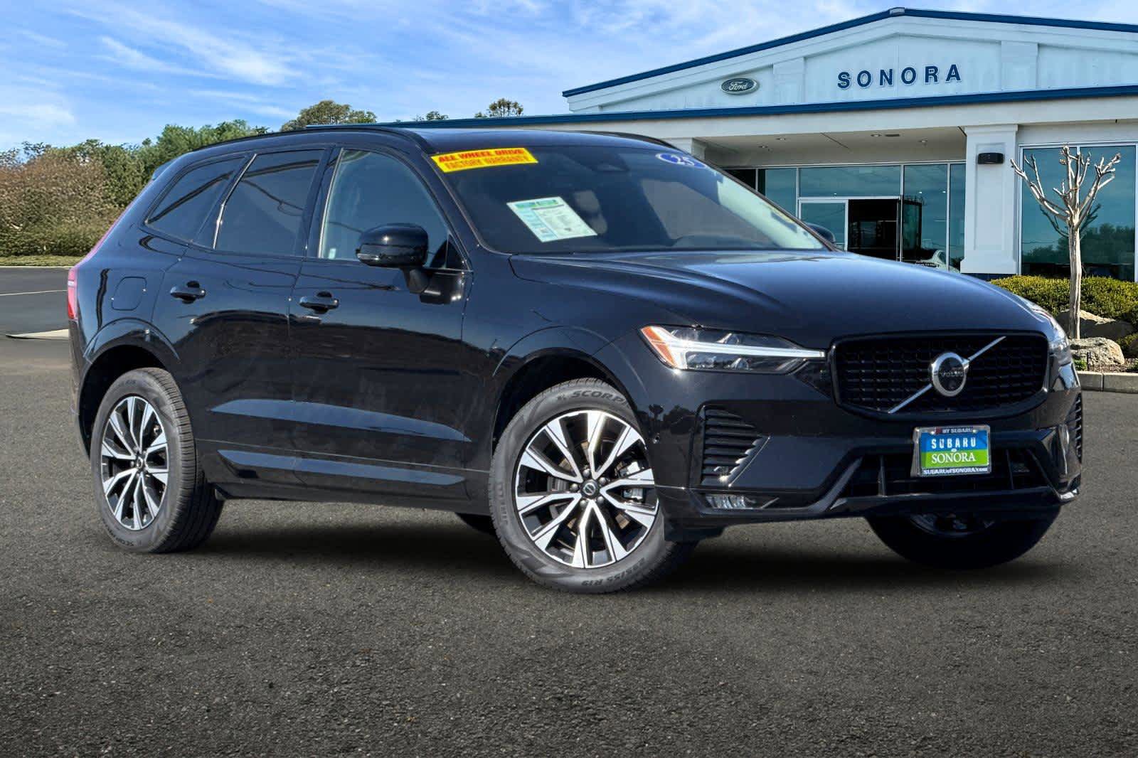 Used 2025 Volvo XC60 B5 Plus AWD/4WD video 2
