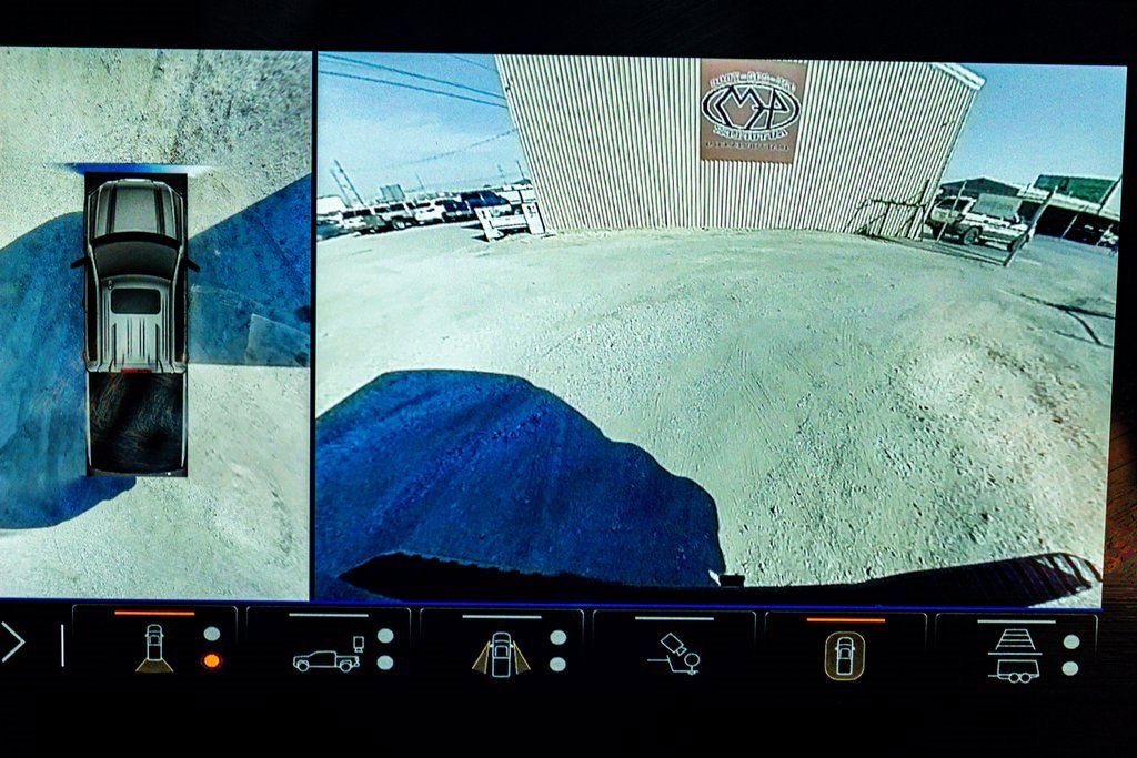 Used 2024 GMC Sierra 1500 AT4 w/ Technology Package image 14