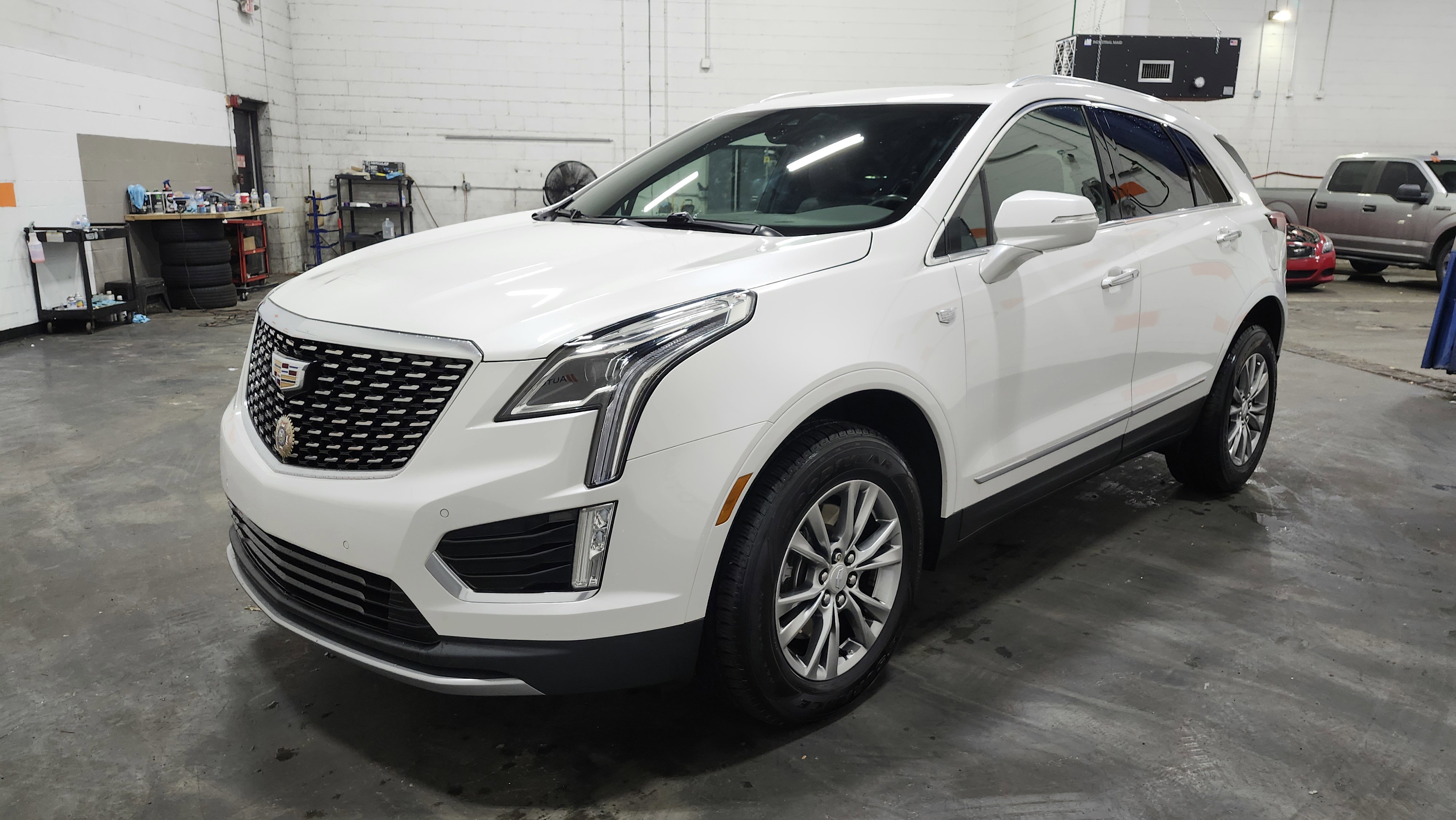 Used 2021 Cadillac XT5 Premium Luxury image 36