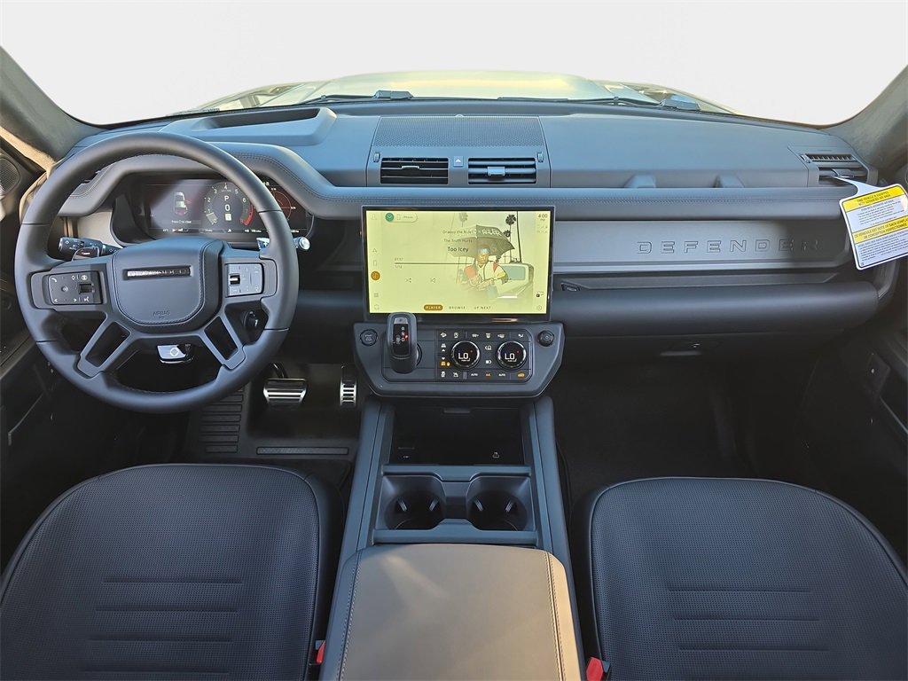 New 2026 Land Rover Defender 110 OCTA image 9