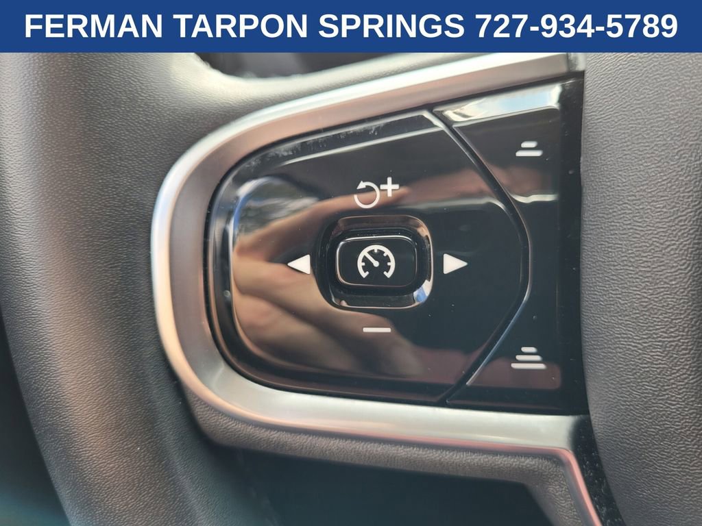 Certified 2023 Volvo XC60 B5 Ultimate w/ Climate Package image 30