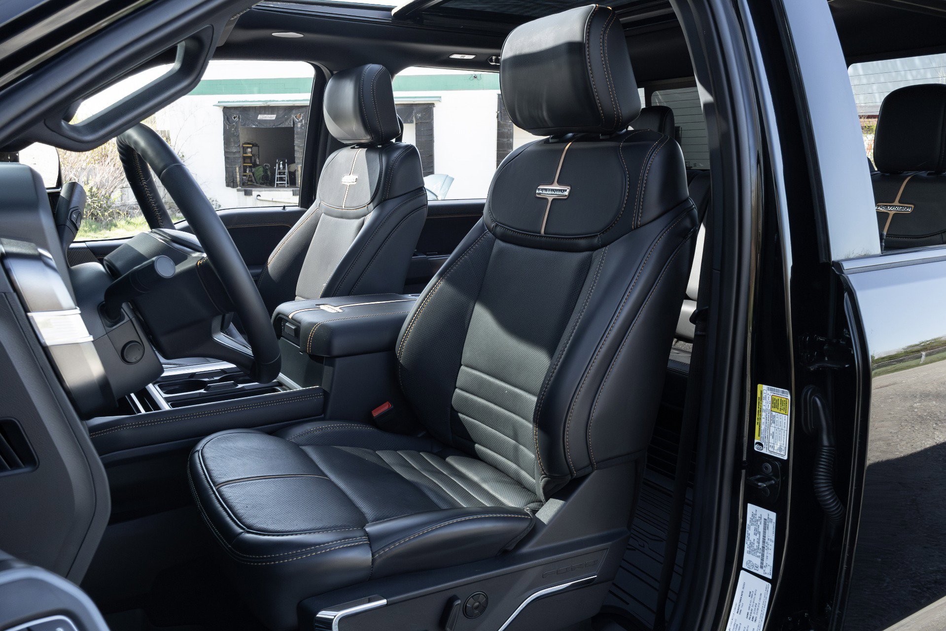 Used 2024 Ford F450 Platinum AWD/4WD image 6