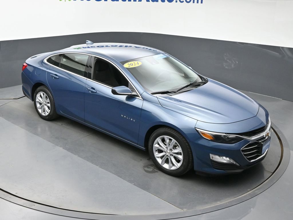 Certified 2024 Chevrolet Malibu LT image 2
