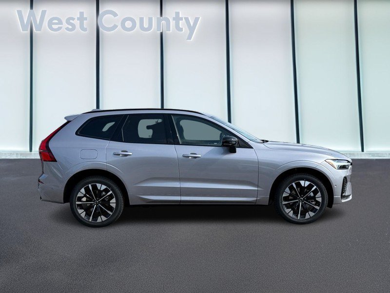 New 2026 Volvo XC60 B5 Plus w/ Protection Package Premier AWD/4WD image 2
