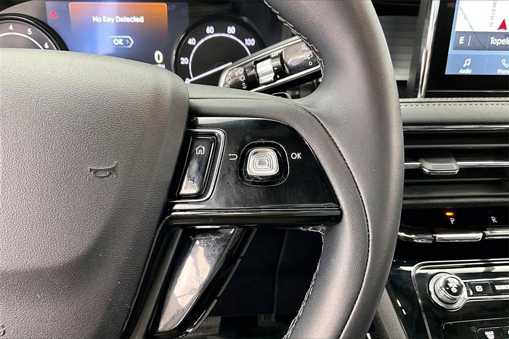 Used 2022 Lincoln Corsair AWD w/ Equipment Group 101A image 19