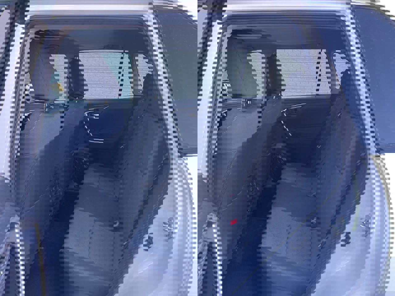 Used 2025 Toyota RAV4 XLE image 11