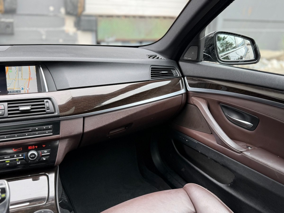 Used 2016 BMW 535i Sedan RWD image 17