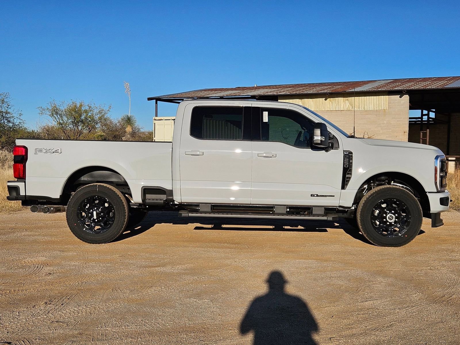New 2026 Ford F250 XLT w/ XLT Premium Package AWD/4WD image 4