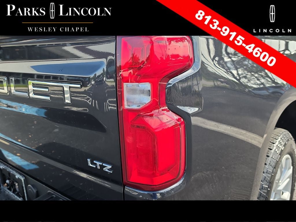Used 2022 Chevrolet Silverado 1500 LTZ w/ Z71 Off-Road Package AWD/4WD image 7