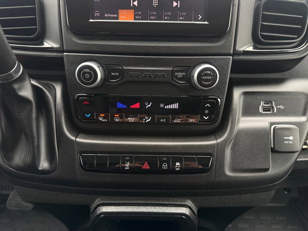 Used 2023 RAM ProMaster 3500 w/ Driver Convenience Group image 22