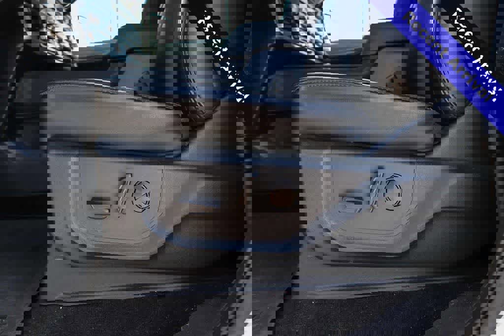 Used 2022 Ford Expedition XLT RWD image 22