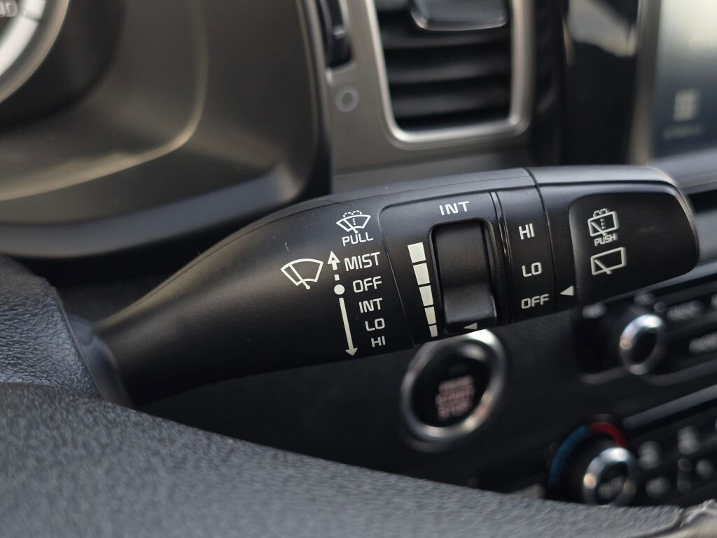 Used 2019 Kia Niro LX image 30