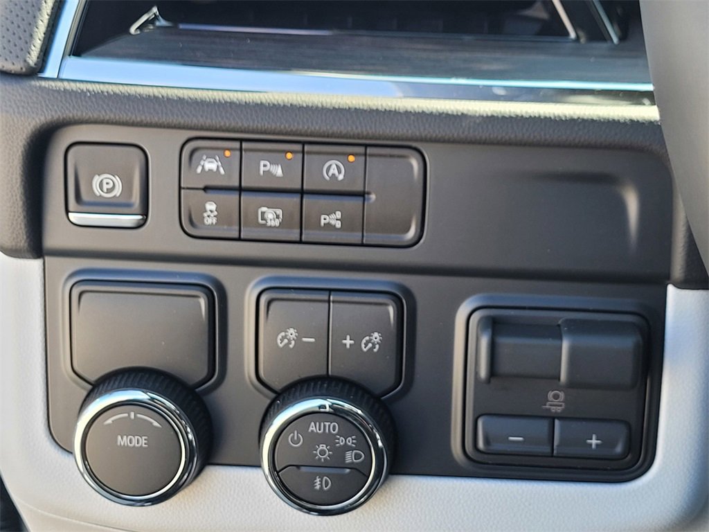 New 2026 Chevrolet Tahoe Premier image 24