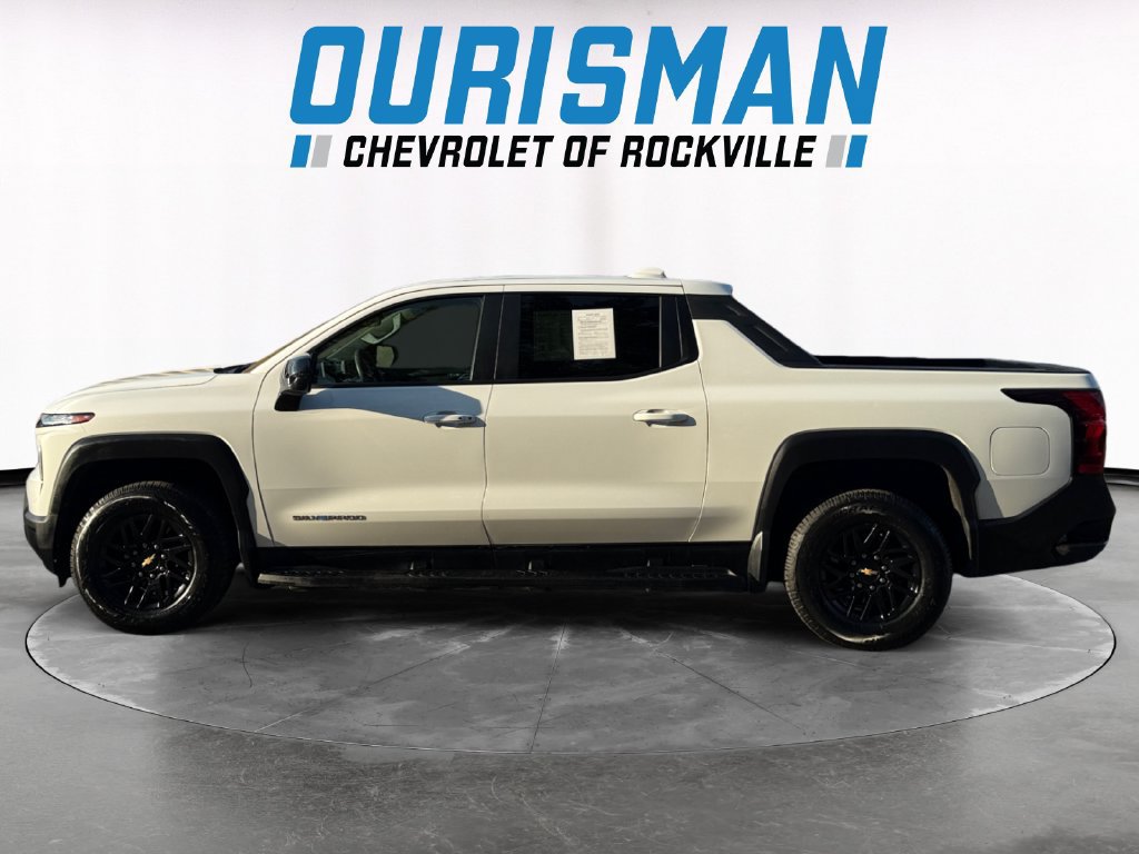 Used 2024 Chevrolet Silverado EV W/T AWD/4WD image 3