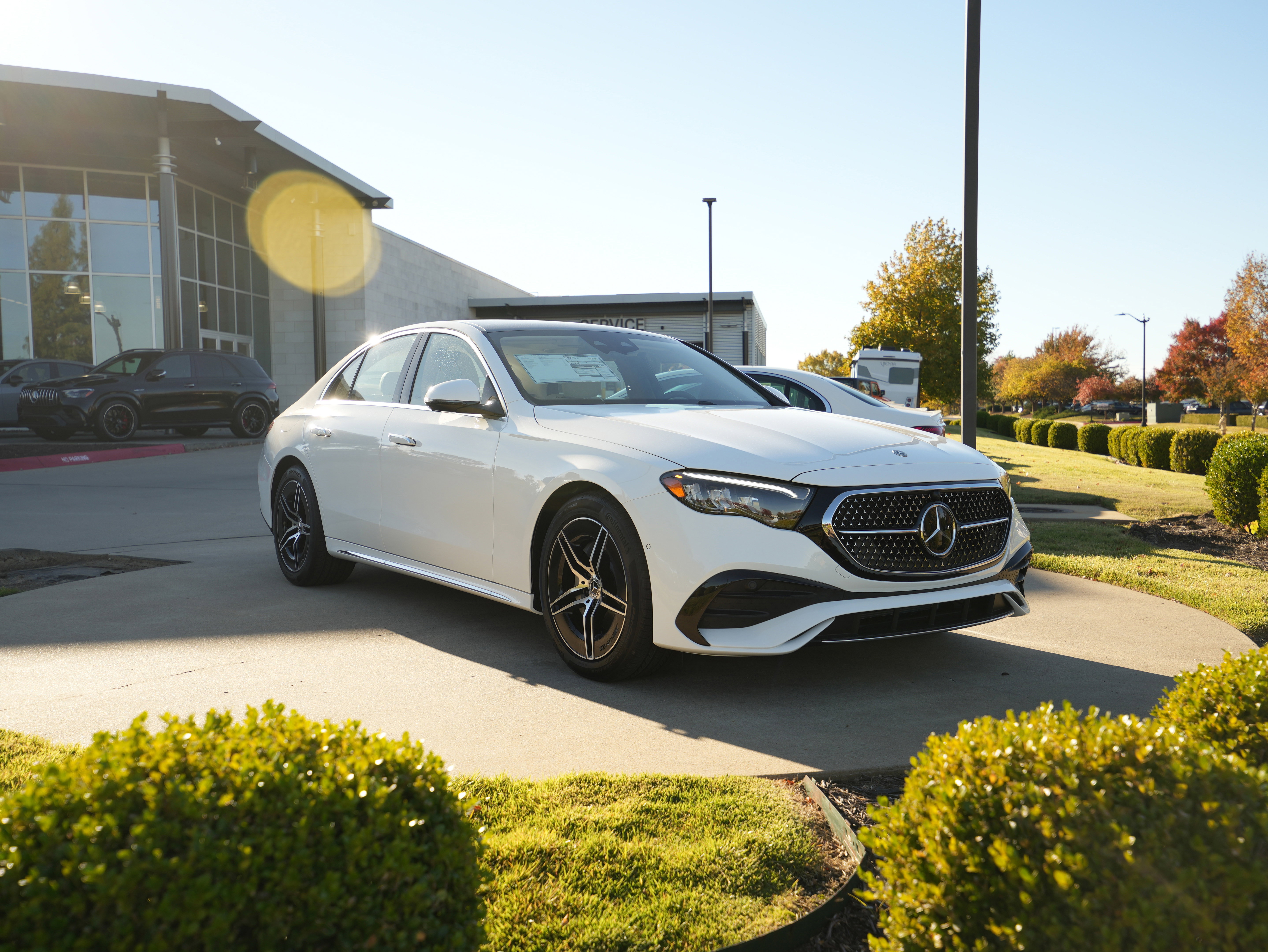 New 2026 Mercedes-Benz E 350 4MATIC Sedan image 9