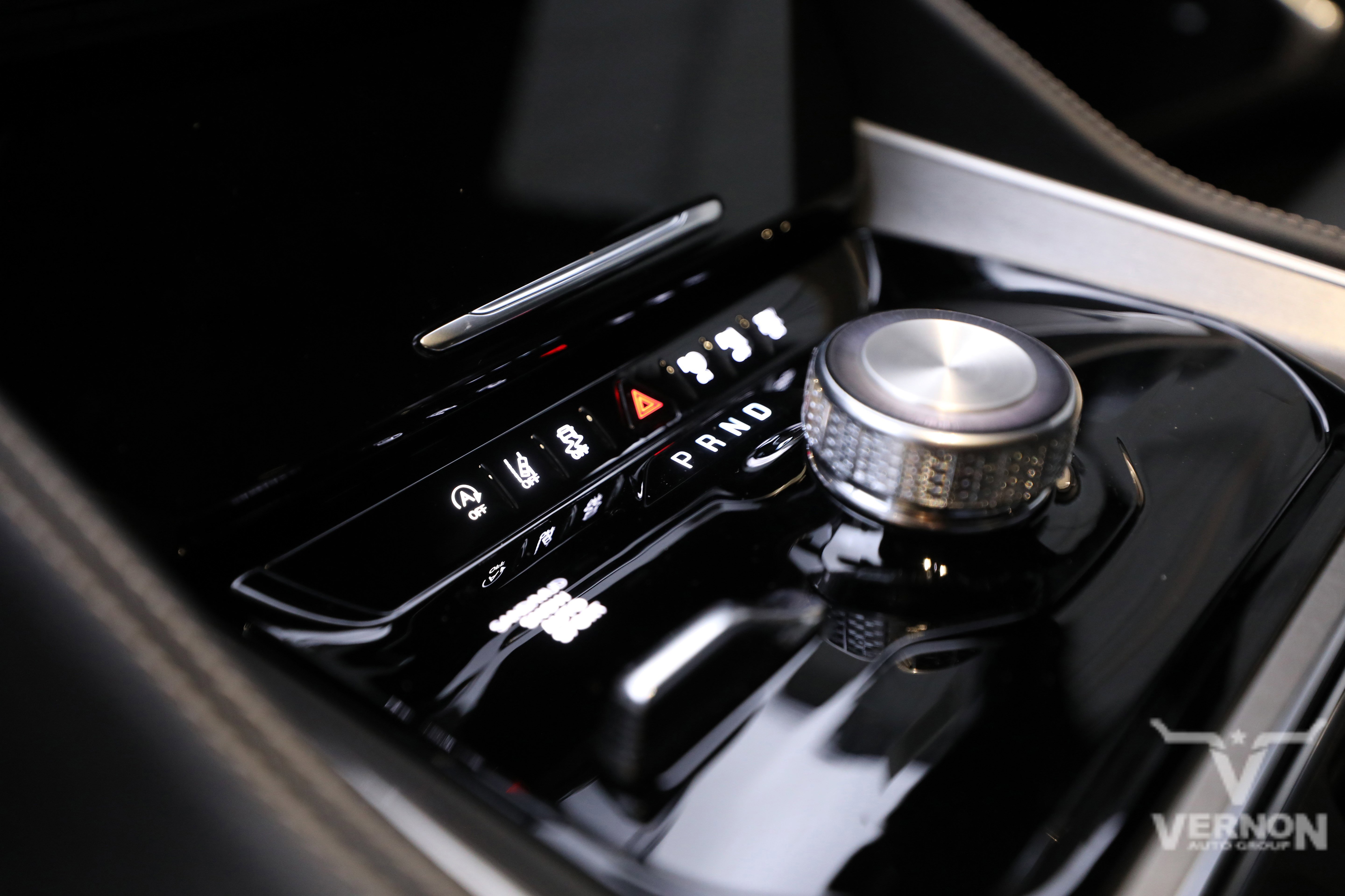 New 2025 Jeep Wagoneer Base 4x4 w/ Convenience Group I image 17