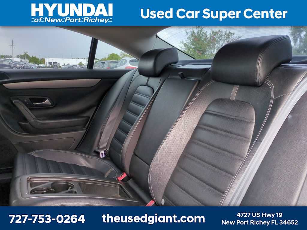 Used 2012 Volkswagen CC Sport FWD image 12
