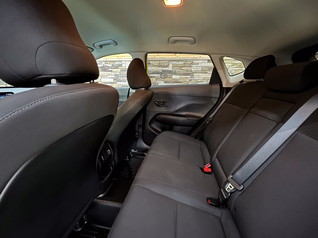Used 2024 Hyundai Kona SEL AWD/4WD image 32