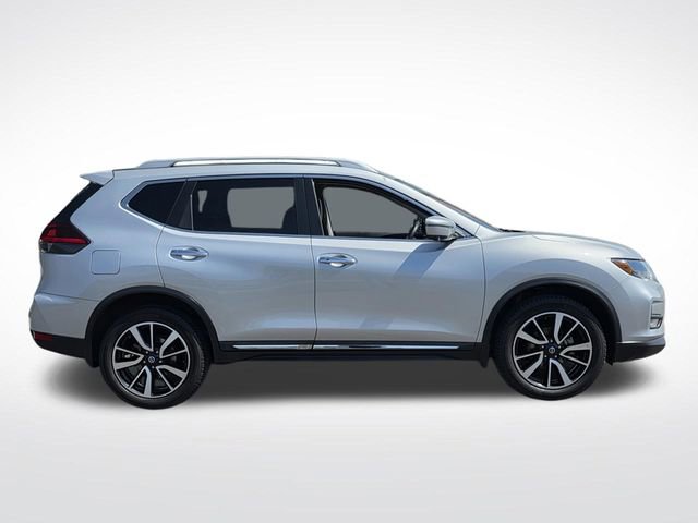 Used 2020 Nissan Rogue SL image 2