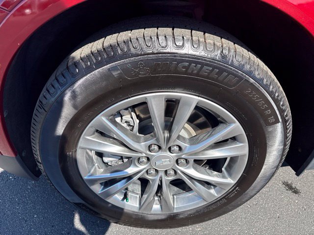 Used 2023 Cadillac XT5 Premium Luxury w/ Technology Package FWD image 12
