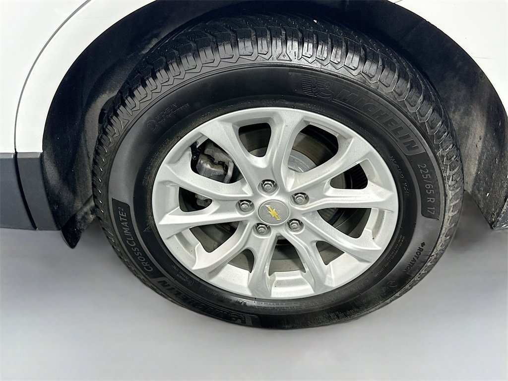 Used 2019 Chevrolet Equinox LS image 28