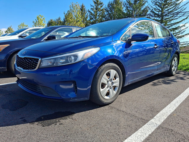 Used 2017 Kia Forte LX FWD image 3