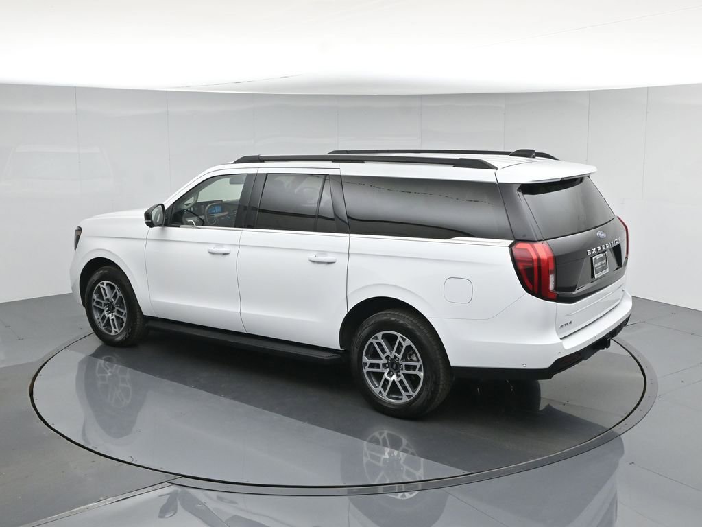 Used 2025 Ford Expedition Max Active AWD/4WD image 48