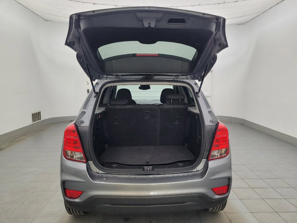 Used 2020 Chevrolet Trax LS w/ Tint and Cruise Package FWD image 29