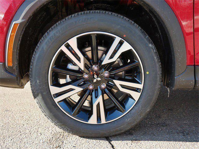 New 2026 Mitsubishi Eclipse Cross SE AWD/4WD image 3