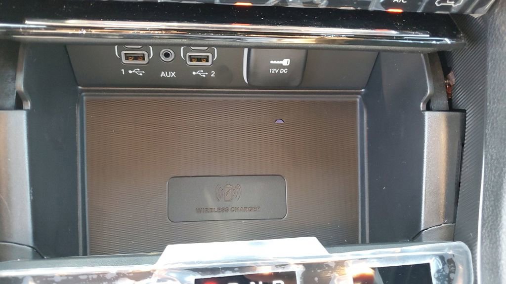 New 2025 Jeep Grand Cherokee Altitude image 25