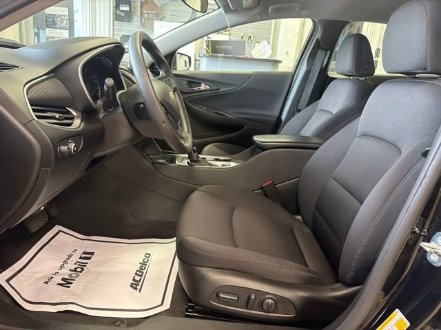 Used 2024 Chevrolet Malibu LT FWD image 9