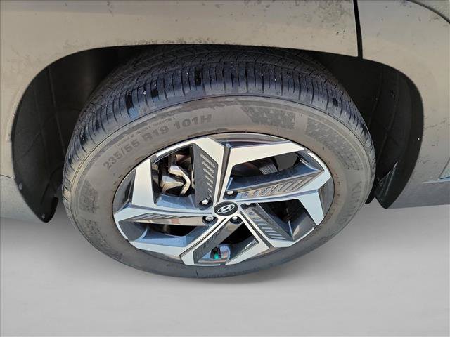 Used 2022 Hyundai Tucson SEL w/ Convenience + Premium Package FWD image 11