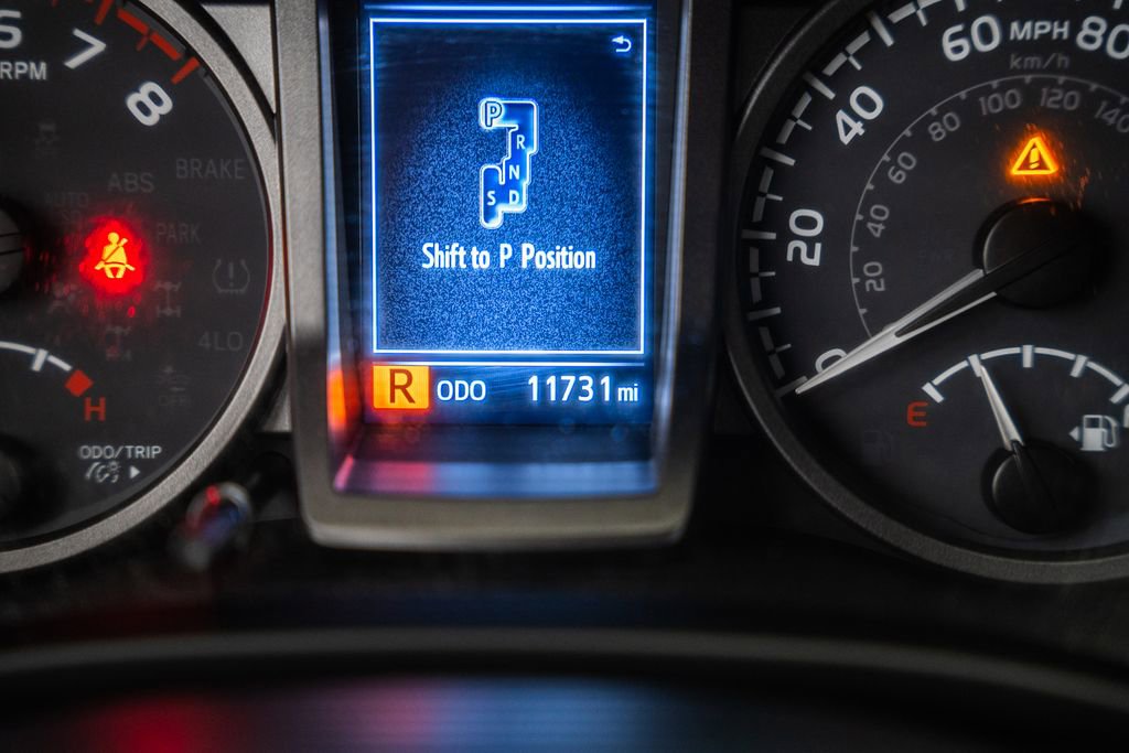 Used 2023 Toyota Tacoma TRD Off-Road w/ Technology Package AWD/4WD image 45
