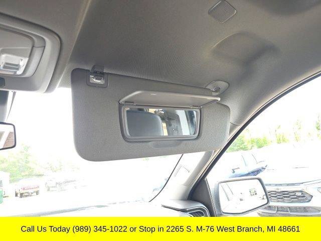 Used 2023 Chevrolet Silverado 1500 LT AWD/4WD image 31
