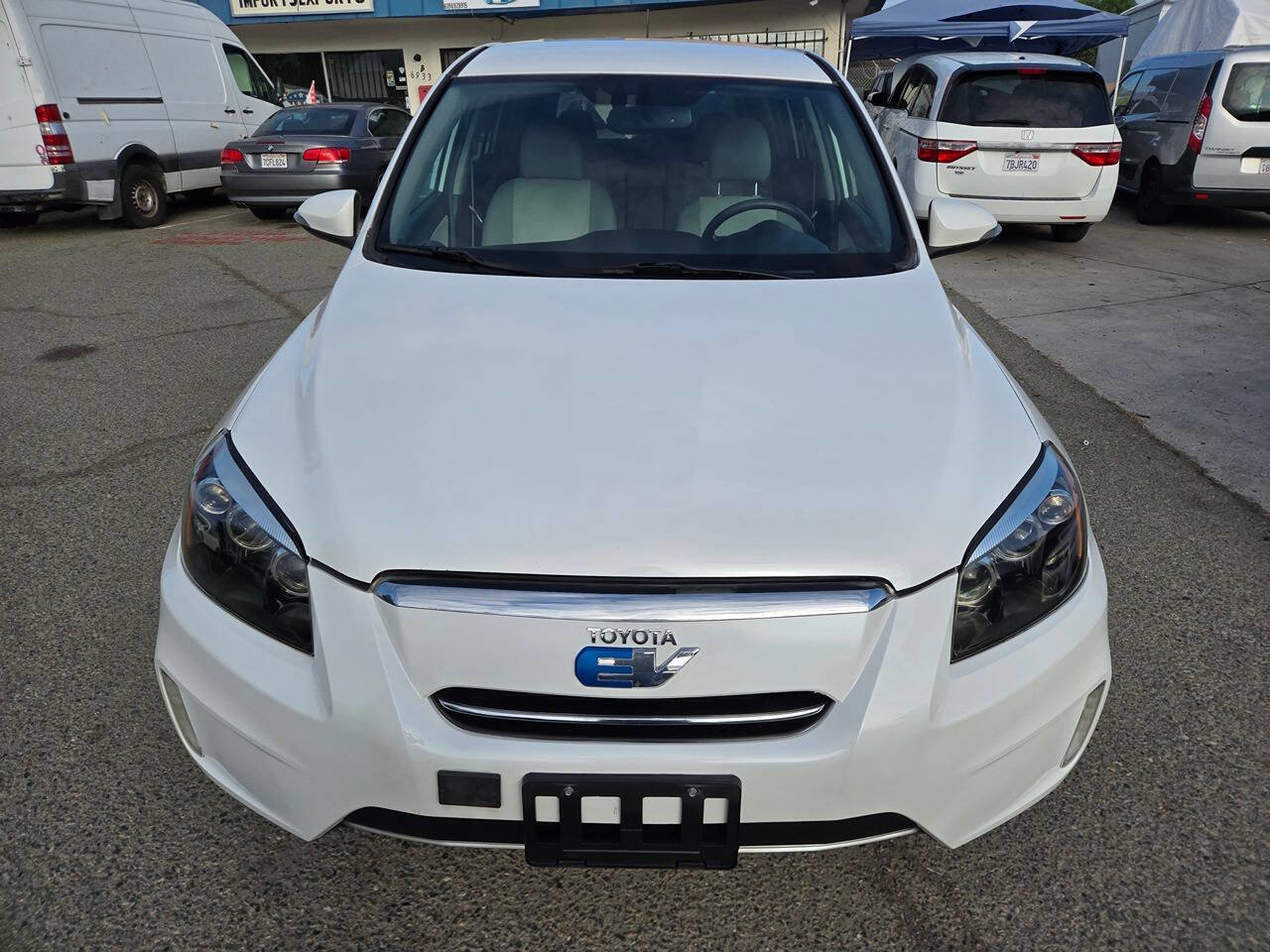 Used 2012 Toyota RAV4 EV image 3