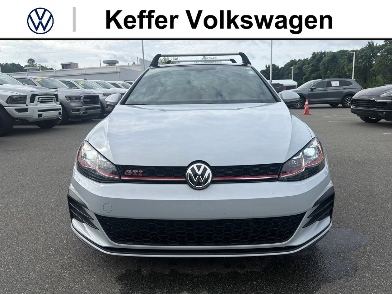 Used 2020 Volkswagen GTI SE FWD image 8