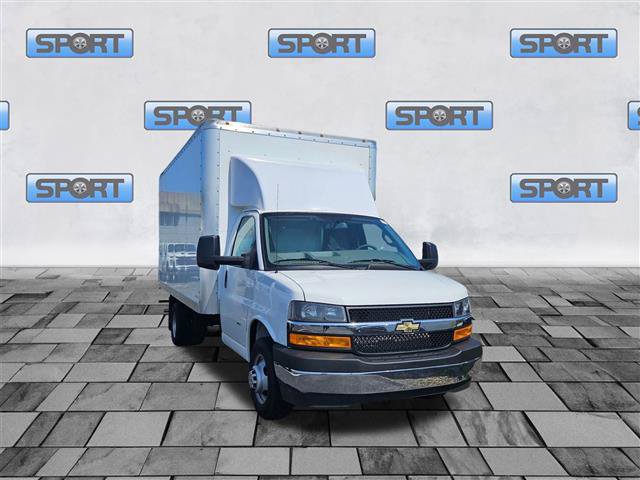 New 2024 Chevrolet Express 3500 w/ Power Convenience Package RWD image 2