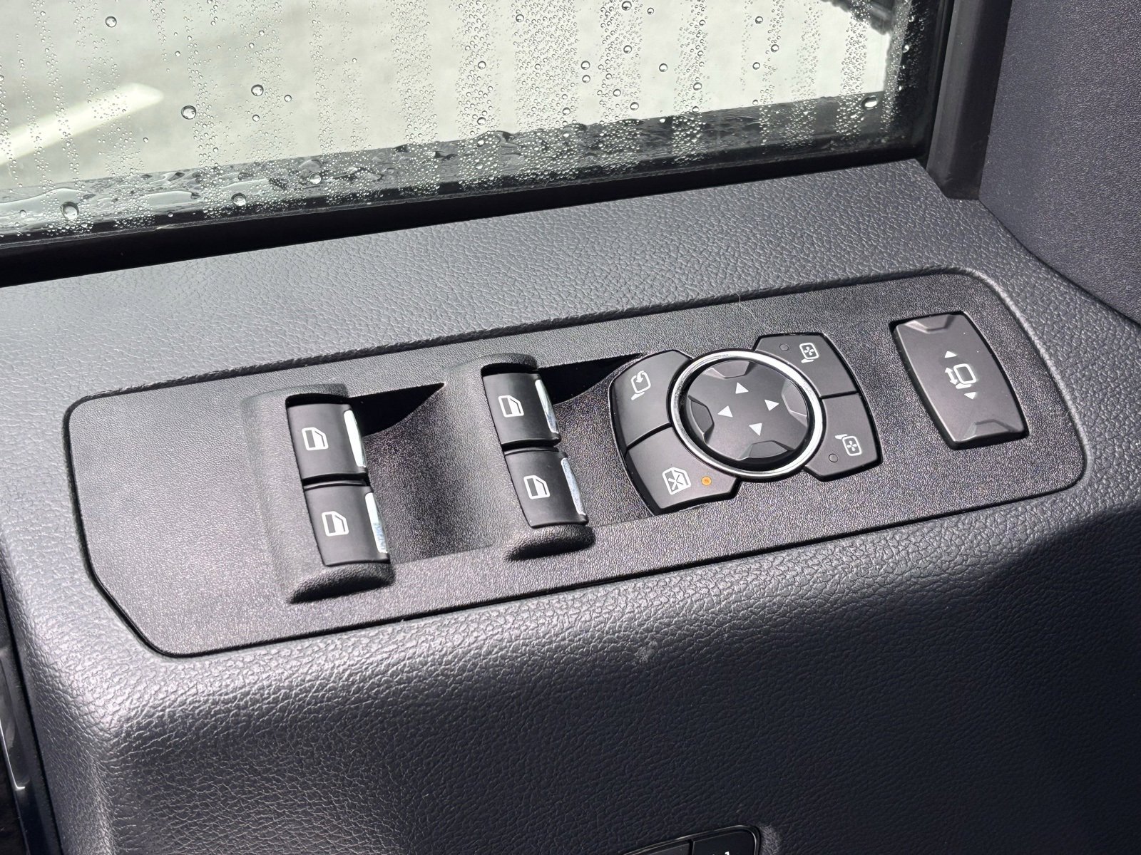 Used 2022 Ford F350 Lariat w/ Lariat Value Package image 13