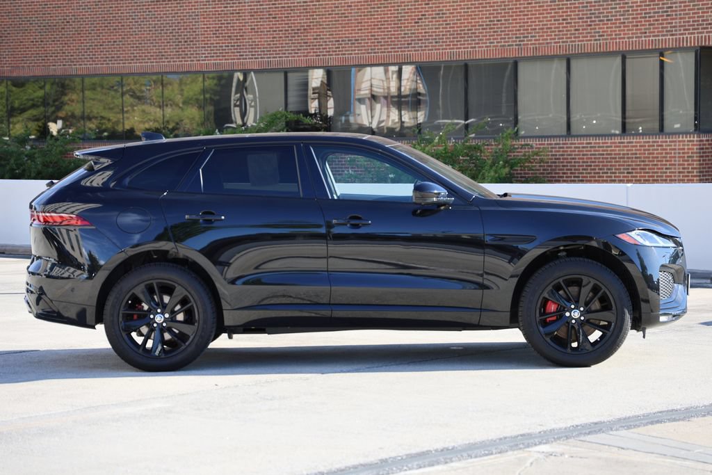 Used 2024 Jaguar F-PACE R-Dynamic S AWD/4WD image 4