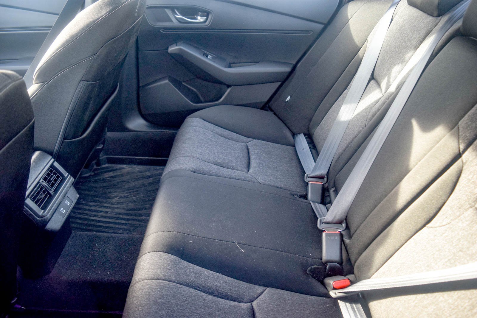 Used 2025 Honda Accord SE image 16