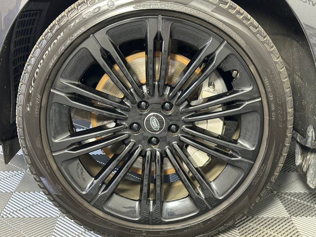 Used 2024 Land Rover Range Rover SE AWD/4WD image 14