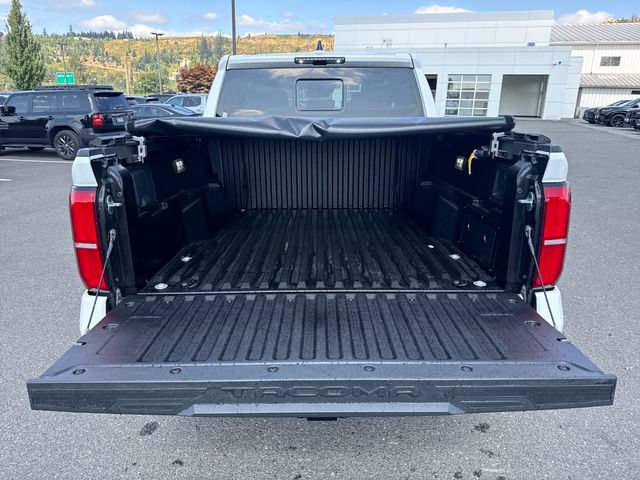 Used 2024 Toyota Tacoma TRD Off-Road w/ TRD Off Road Upgrade Package AWD/4WD image 15