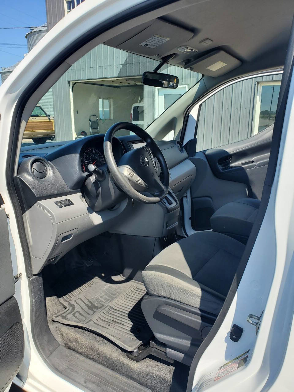 Used 2021 Nissan NV200 SV w/ Back Door Glass Package image 13