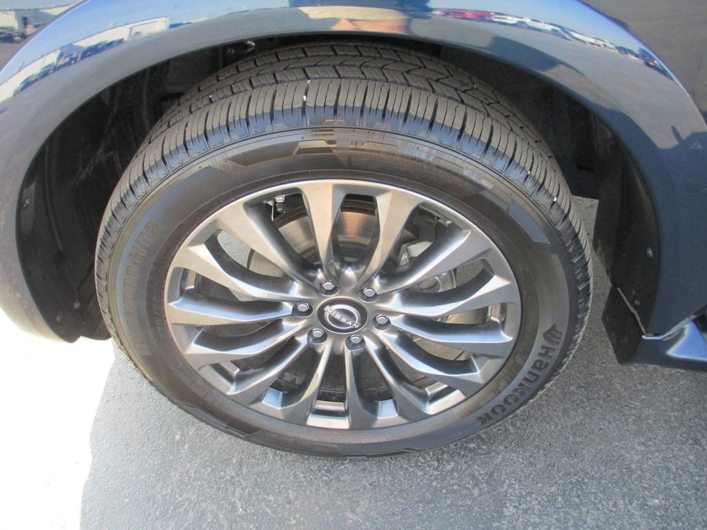 Used 2022 Nissan Armada Platinum w/ Captain's Chairs Package image 15