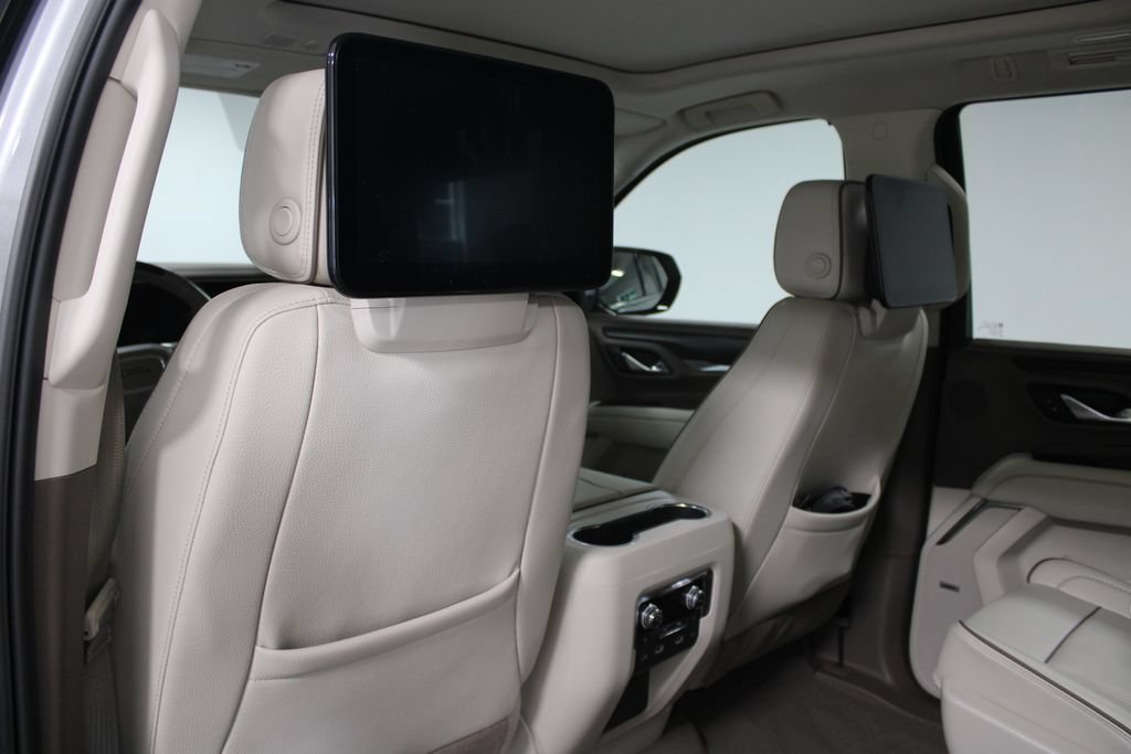 Used 2024 GMC Yukon Denali w/ Denali Reserve Package AWD/4WD image 27