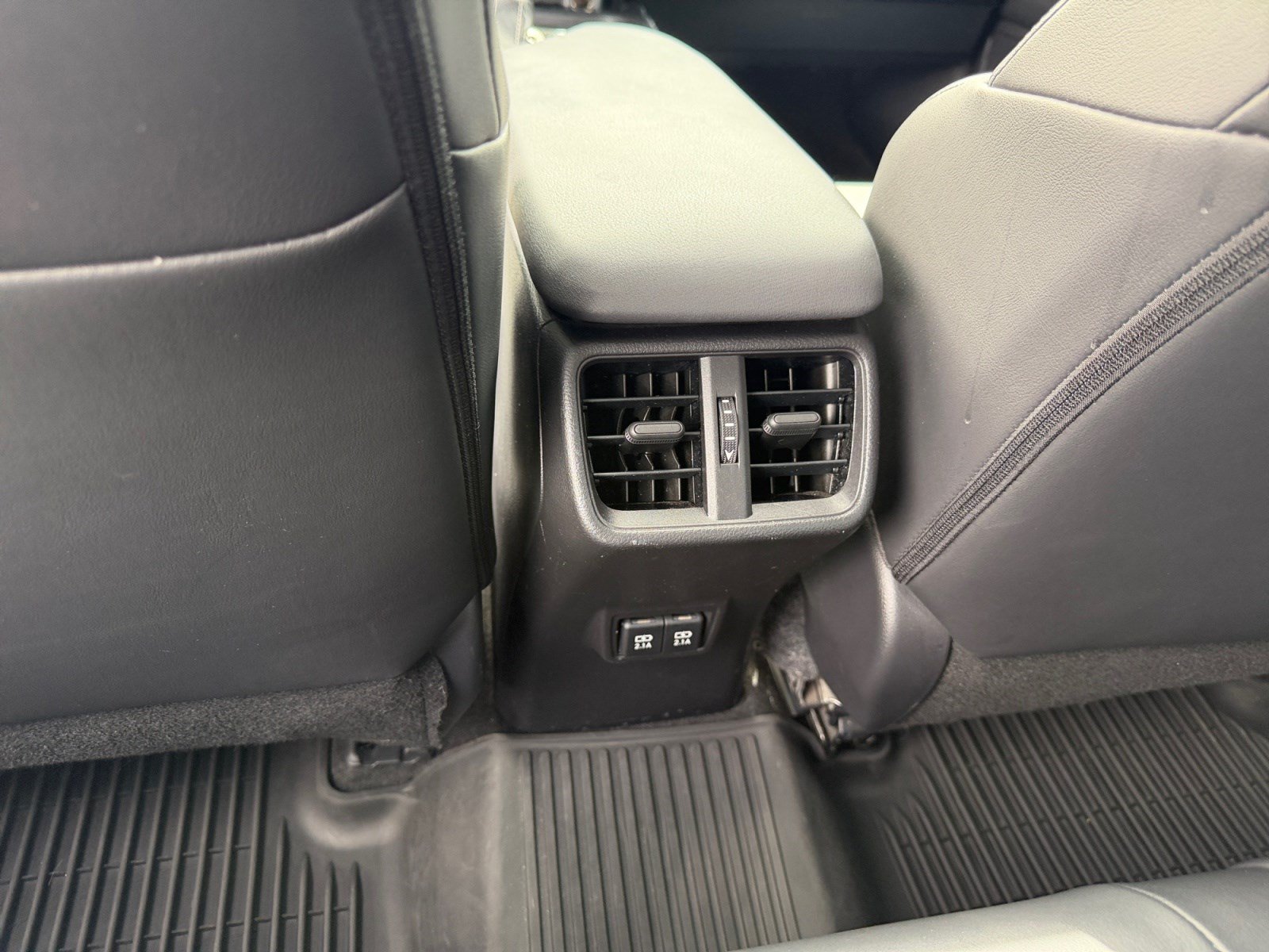 Used 2019 Lexus UX 250h w/ Premium Package AWD/4WD image 30